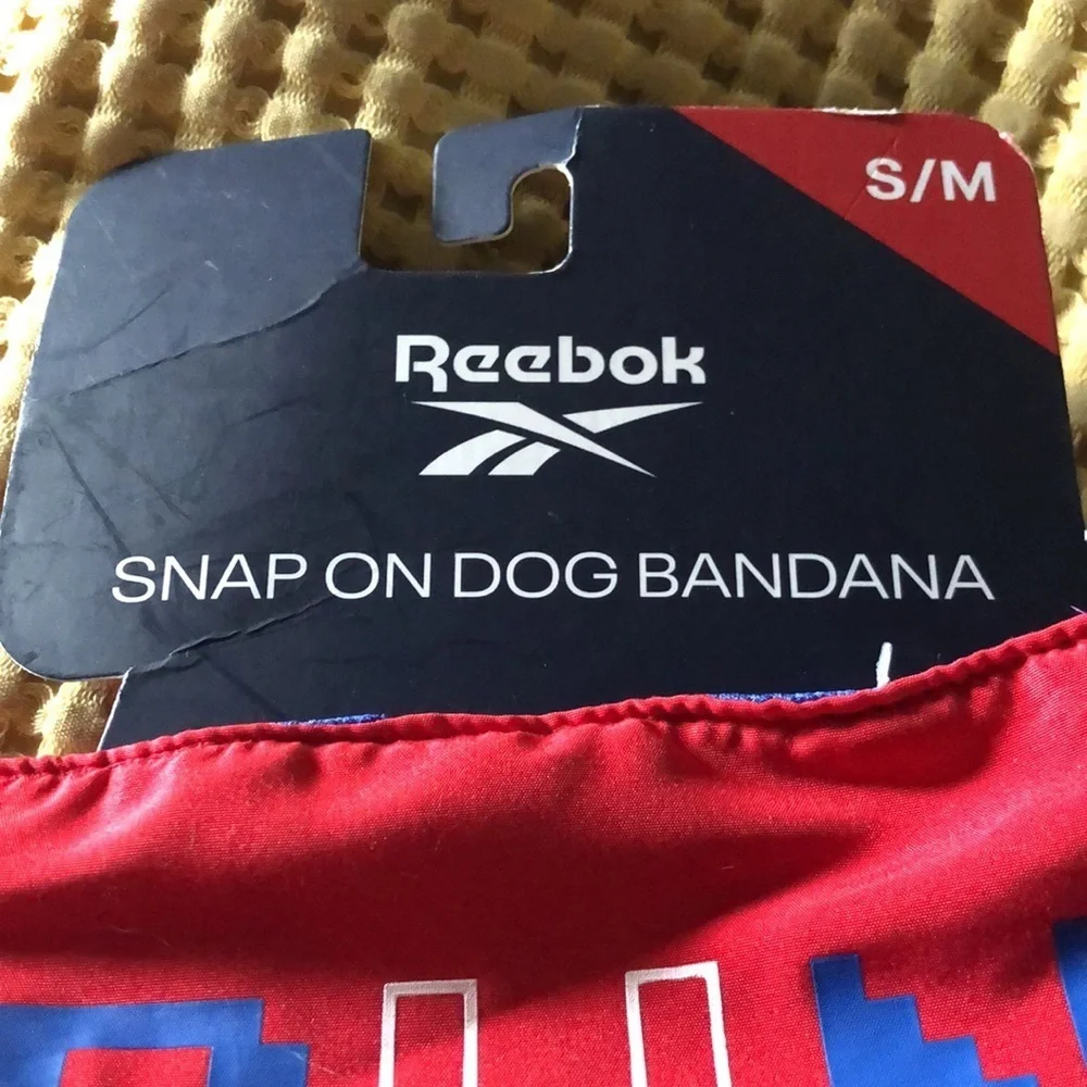 NWT Reebok Red RUN Dog Snap on Bandana S/M
